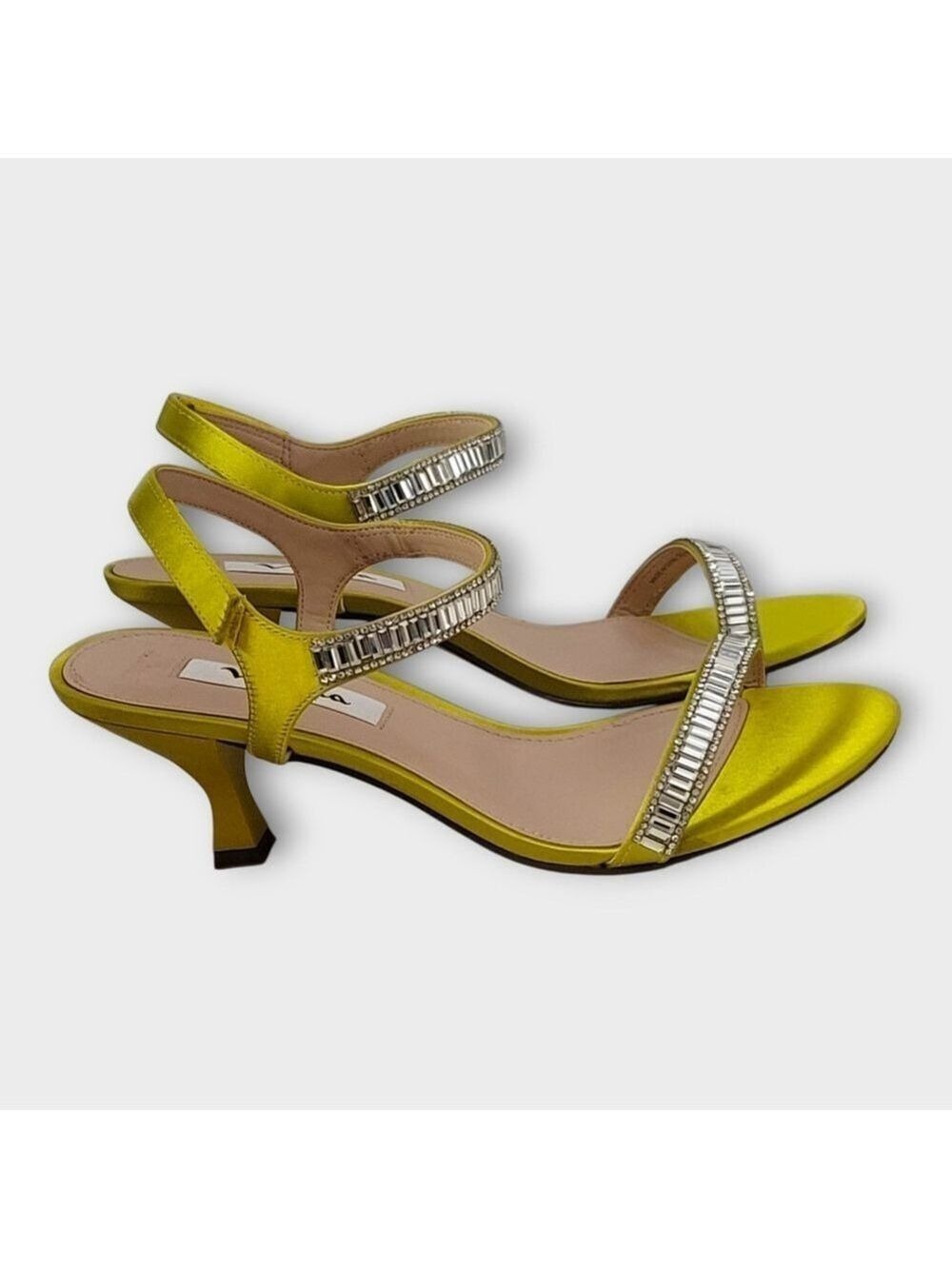 NinaNiara Womens Zest Crystal Satin Low Kitten Heels Beaded Sandal Size 8M NEW